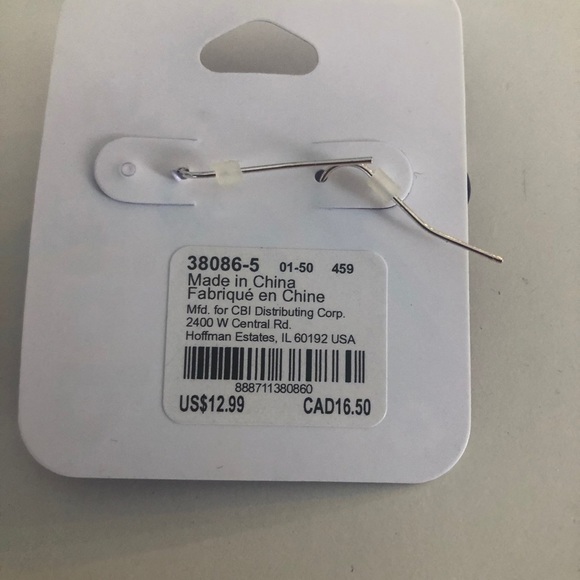 Claire's Silver Enamel Link Statement Jewelry - Picture 7 of 7